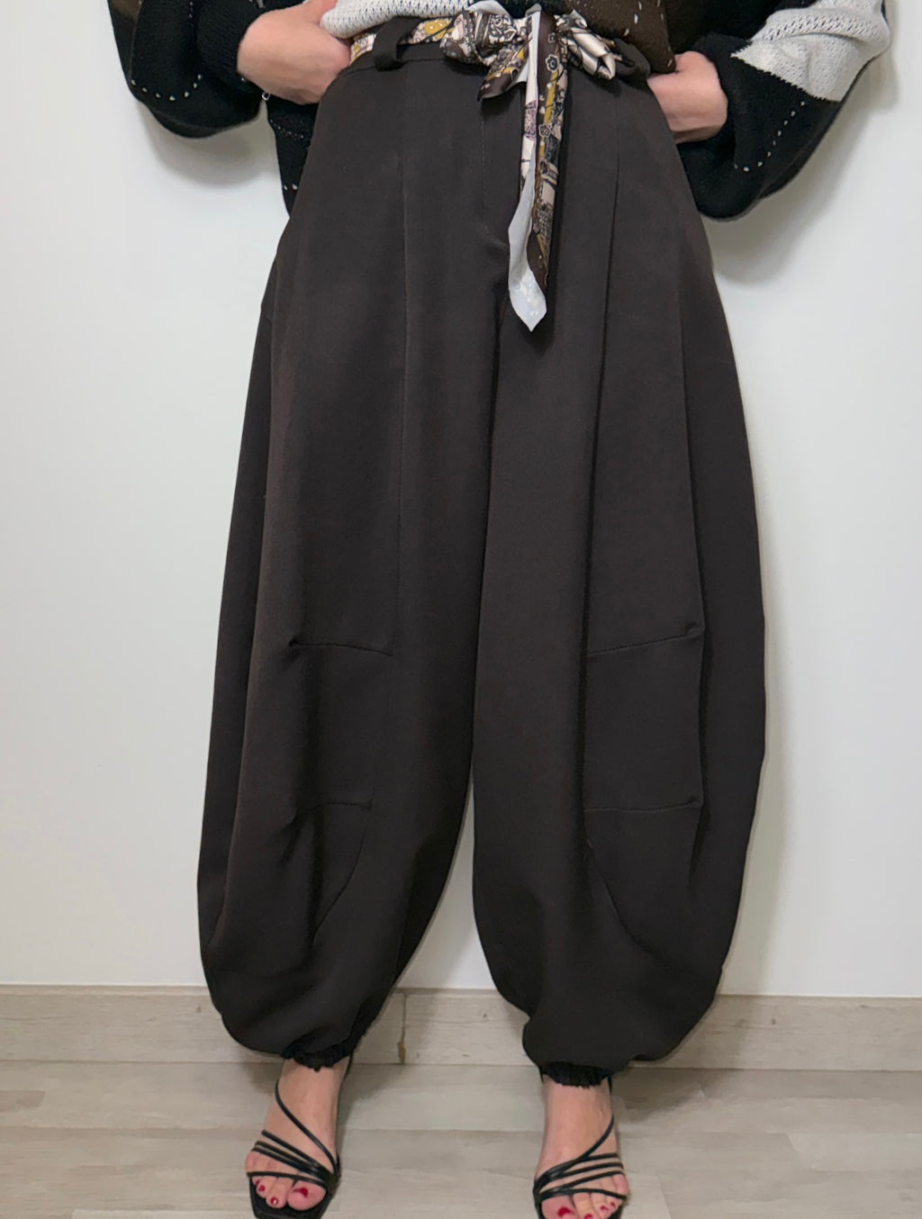 PANTALÓN MONCHI MARRÓN