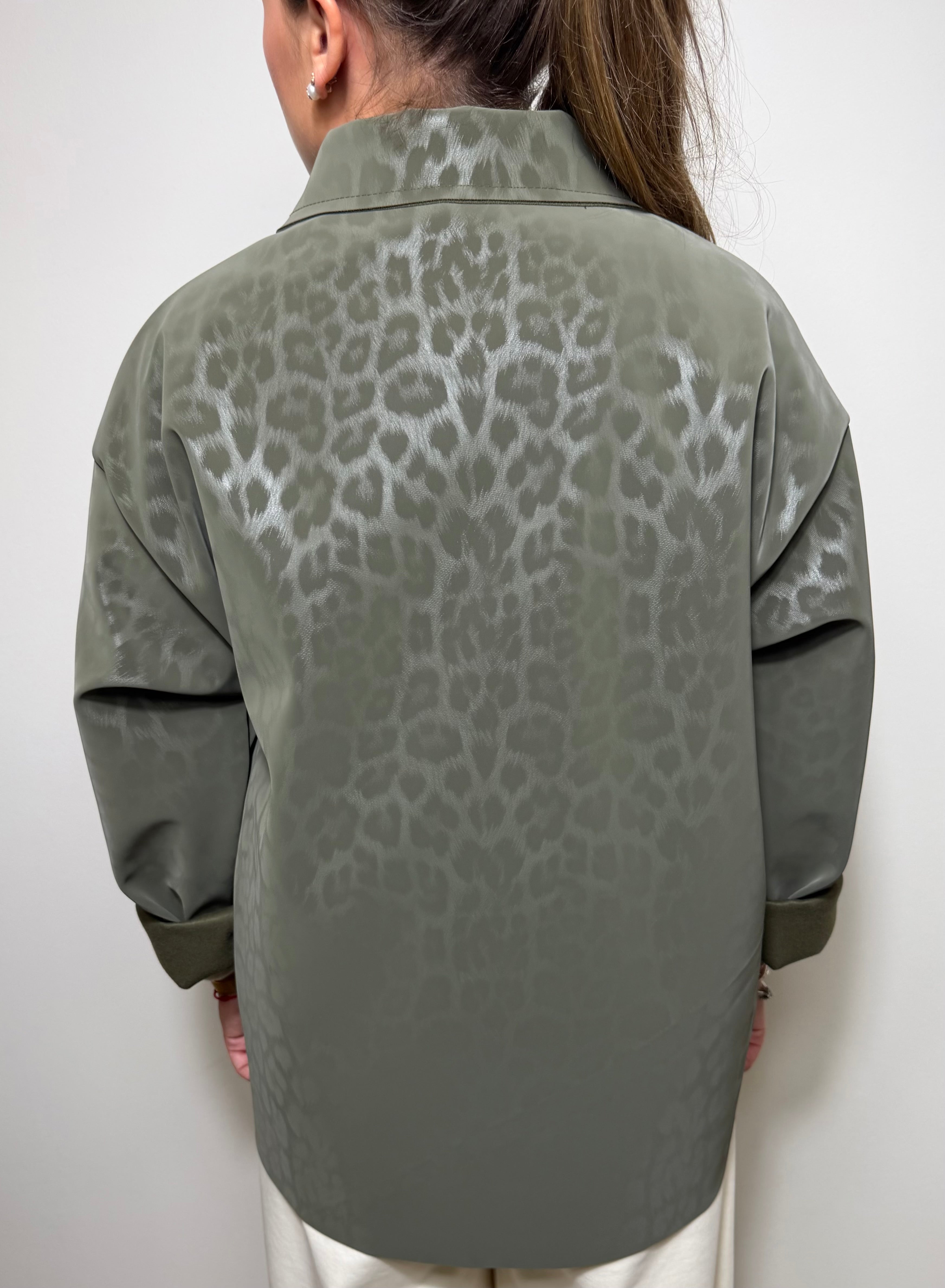 CHAQUETA LEOPARDO VERDE