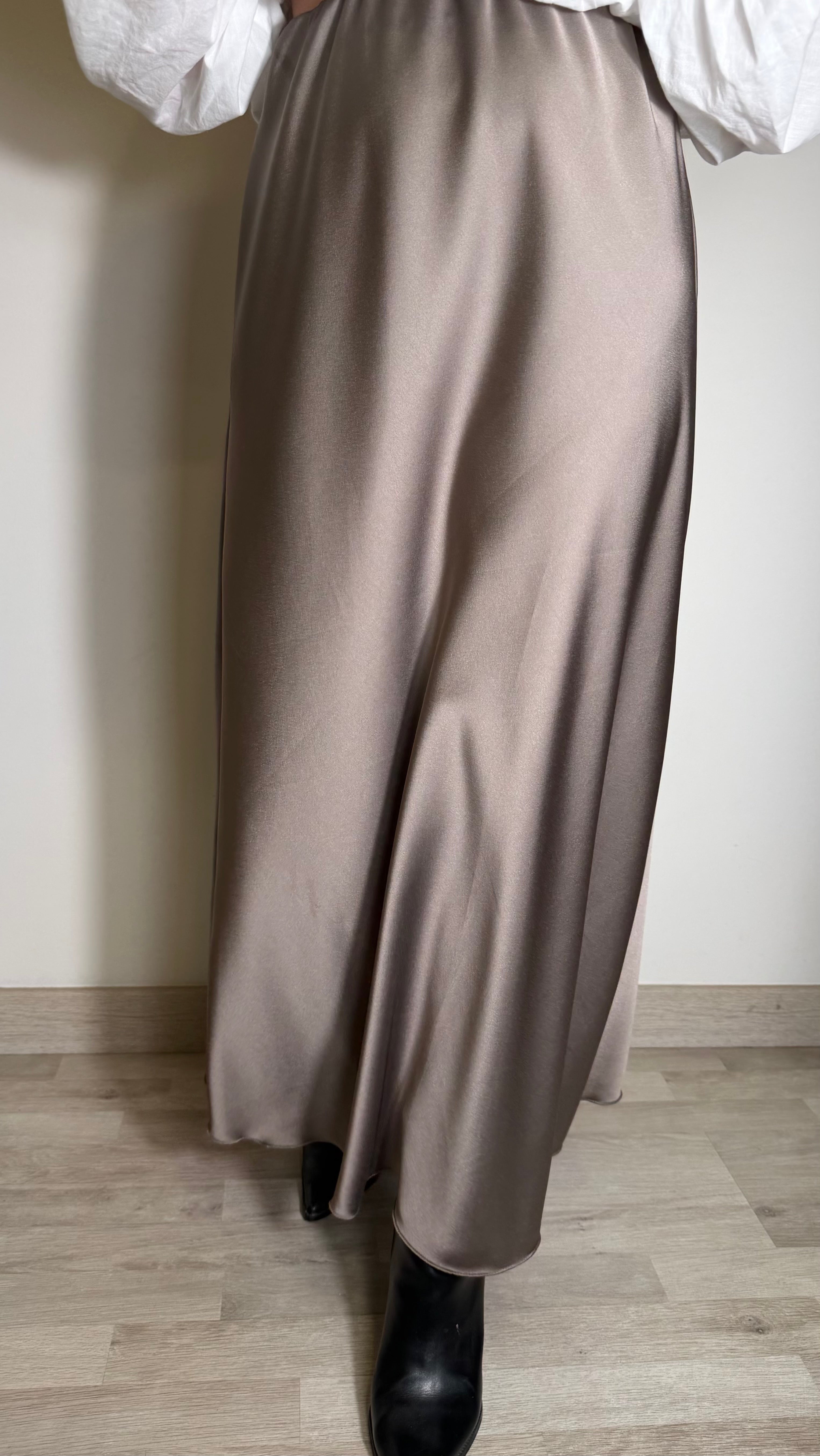 FALDA SATEN TAUPE