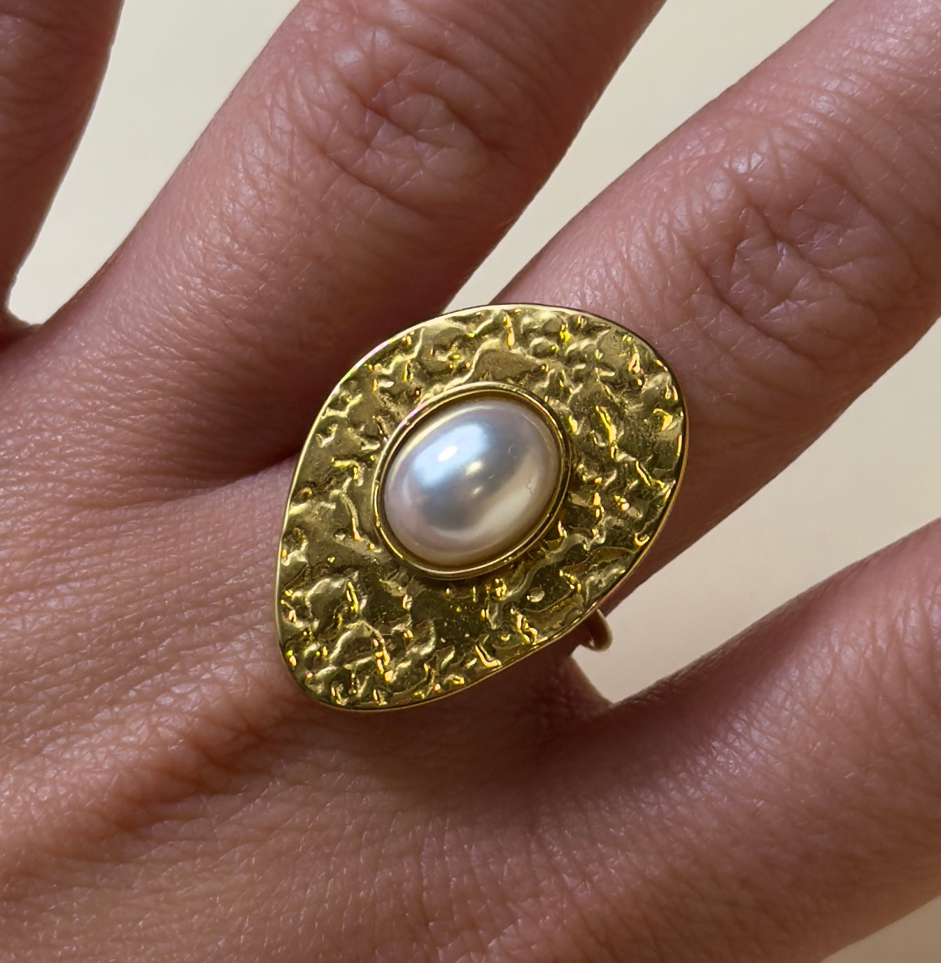 ANILLO EGG
